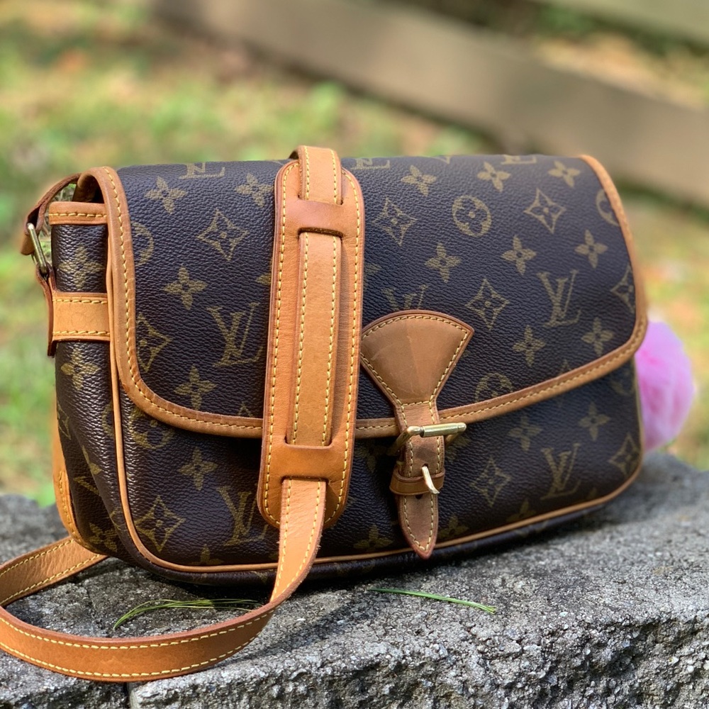 AUTHENTIC LV Sologne